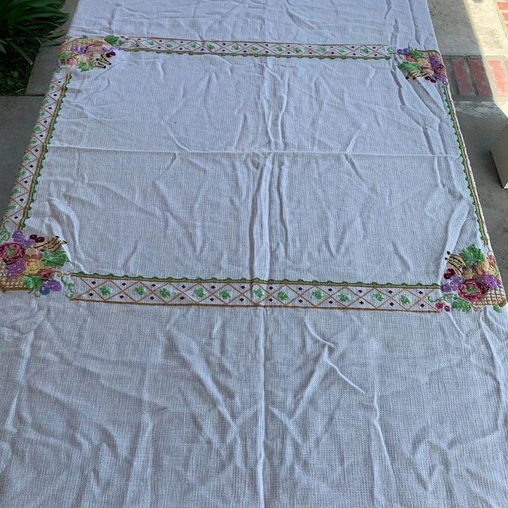 Table cloth